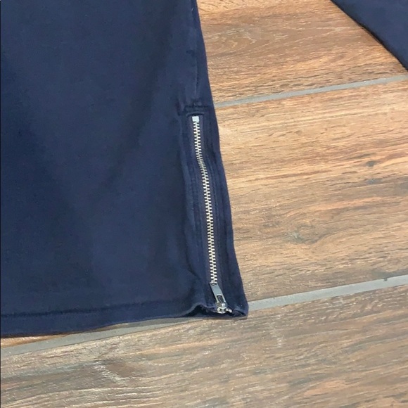 GAP Women's Small Fitted 3/4 Sleeve Shirt with Side Zippers - Picture 2 of 8